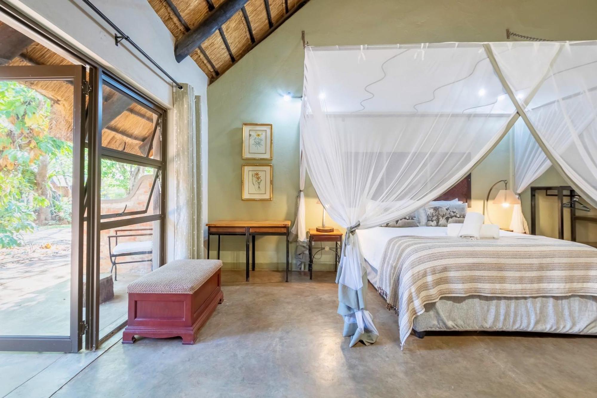 Nguni Lodge Victoria Falls Exterior photo